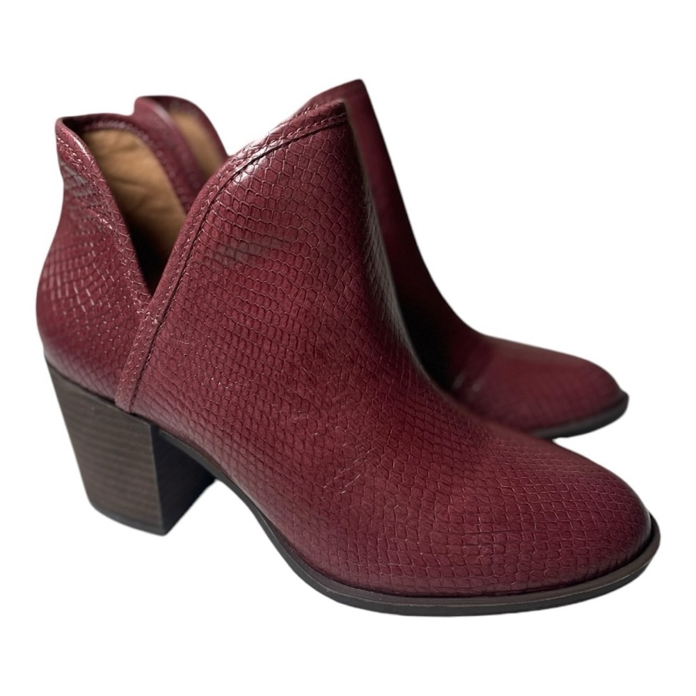 Lucky Brand Women’s Beetrix Red Leather Ankle Boots